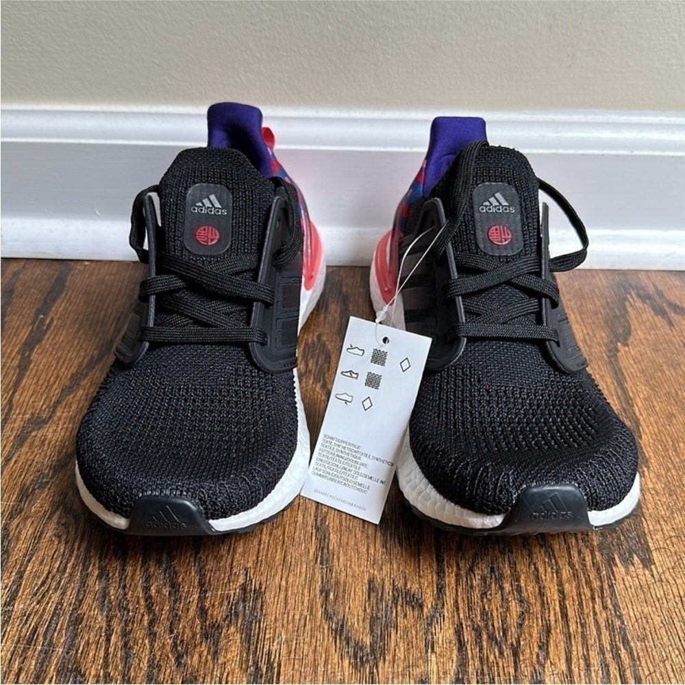 NWT Adidas Ultraboost 20 Chinese New Year Shoes H04408 Women’s size 5 - Picture 3 of 6